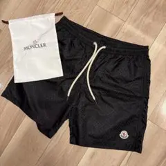 未使用　MONCLER モンクレール ロゴショートパンツ ブラック 袋付き