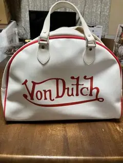 Von Dutch ボンダッチ　ハンドバッグ　ミニボストンバッグ　レッド Von Dutch ボンダッチ ミニボストンバッグ レッド - メルカリ