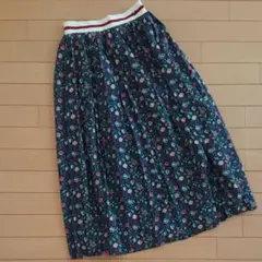 FRED PERRY フレッドペリー 花柄プリーツスカート