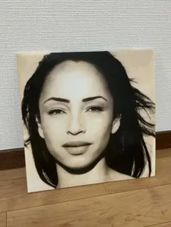 中古品SADE 2枚組レコードThe Best of Sade