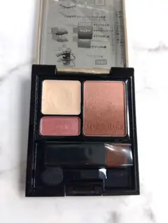 Item thumbnail for item efc16b55-80c5-4e98-b56c-754200e9ae2c