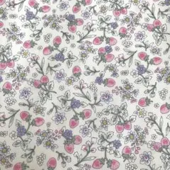 いちご柄　オックス　110×約100cm