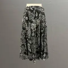 美USED 日本製 Aquascutum 総柄 花柄 ミモレスカート モノトーン