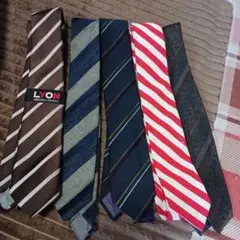 ストライプデザイン ネクタイセット