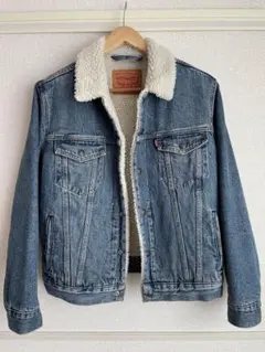 Levi's ボア襟付きデニムジャケット