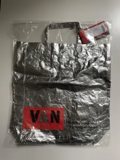 Item thumbnail for item cb58a68c-f738-493c-8ffa-a9fe01fbda29