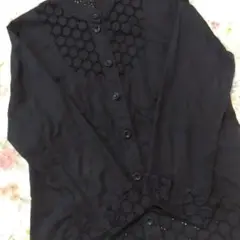最終値下げ！黒レース入り長袖Ｍ寸 綿90% 麻10%美品　冷房対策　日焼け対策