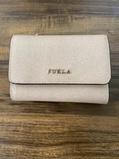 FURLA 財布