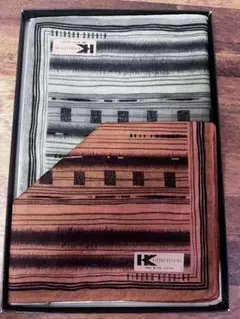 HIROKO KOSHINO ハンカチ2枚セット