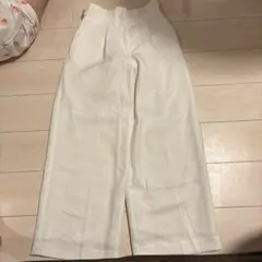 パブリックトーキョー　ホワイトパンツ