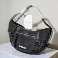 Item thumbnail for item 69ebb21b-e821-456c-90d7-72c2786b980f