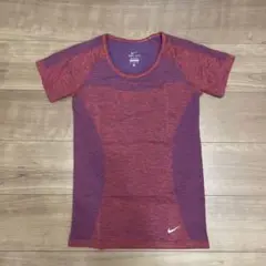 Nike DRI-FIT Mサイズ 赤紫 Tシャツ