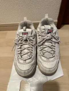 FILA 95 ホワイト スニーカー