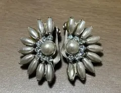 ヴィンテージ イヤリング 花