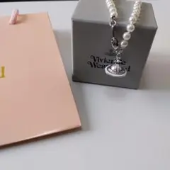Vivienne Westwood simonettaオーブパールチョーカー白