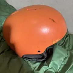 SALOMON オレンジ キッズヘルメット スキー