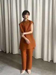 SHEER CARDBOARD SET UP