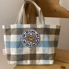 BE KIND チェック柄 手提げ袋