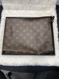 Item thumbnail for item 906def13-828e-42a3-b45d-b315065bde44