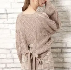 イング　バックリボンケーブルクルーネックニット　セーター　長袖　ニュアンスカラー