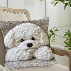 【新品】トイプードル　マルチーズ　刺繍風プリント　クッションカバー