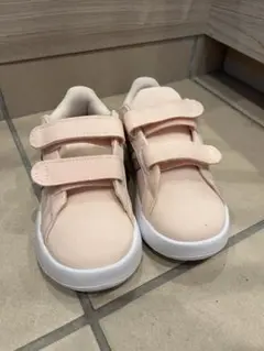 adidas スニーカー ピンク 15.5cm 箱あり