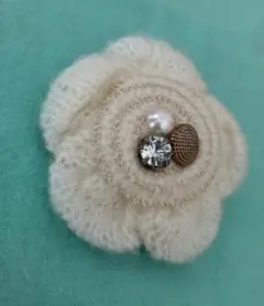 モヘア　 ヘアコサージュ