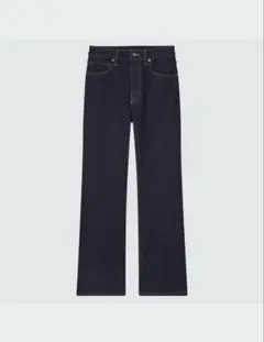 UNIQLO フレアハイライズジーンズ