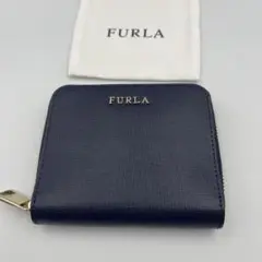 「美品」FURLA ネイビー 二つ折り財布
