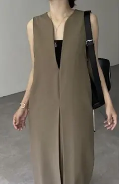カプリシュレマージュ ノースリーブ ワンピース