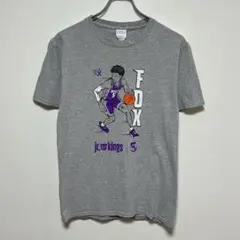 NBAサクラメント・キングス　ディアロン・フォックス　グッドプリントTee