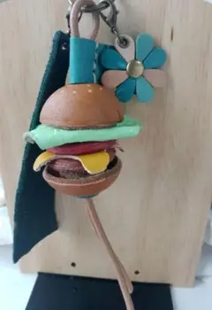 大きいサイズ　本革ハンバーガーレザーバーガーキーホルダー