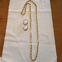 Monetゴールドネックレスとイヤリングセット　美品