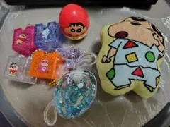 クレヨンしんちゃんおまとめ　8点セットです♪