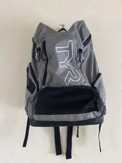 TYR ALLIANCE 45L バックパック グレー