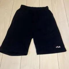 FILA 黒 ハーフパンツ