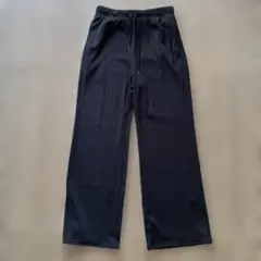 GU 黒 ワイドパンツ