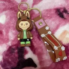 【新品】ラブブ キーホルダー