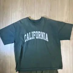 セカンドストリートの服とGUカーゴパンツ緑