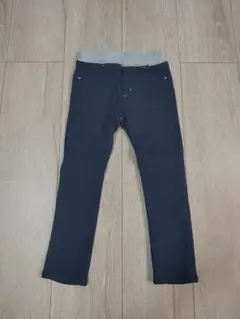 ストレッチパンツ　100cm