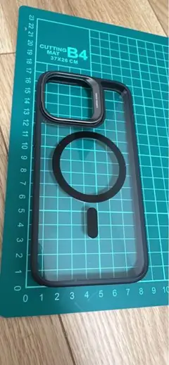 ESR iPhone 15 Pro ケース MagSafe対応 隠しスタンド