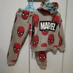 Item thumbnail for item 2f9cd2ab-bda2-40c8-b7dd-6f0666b6806b