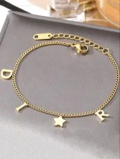 ゴールド アルファベット チャーム ブレスレット