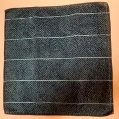 ストライプ柄　ミニタオル　　　　　　　　　　　　　濃紺　ノーブランド　(中古品)