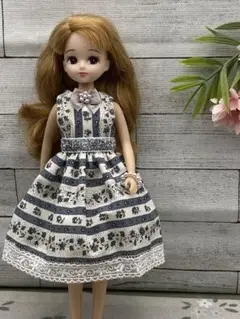 Item thumbnail for item a7cbe79b-85fc-4a1b-8aa3-7b1d15b8e689