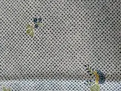 縮緬地ふう(少し縮みがあり)布地