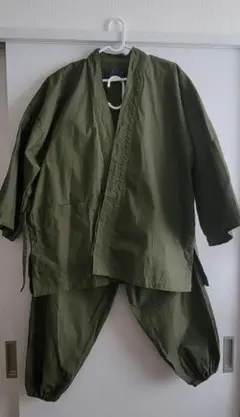 Item thumbnail for item 894e444b-3cee-4449-90b6-c3e19366376d