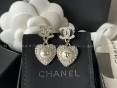 大人気CHANEL パール クリスタル ピアス