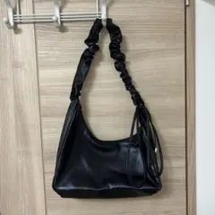 ショルダーバッグ 黒