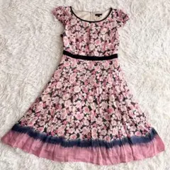 【良品】トッカ　TOCCA　ワンピース　花柄　フレアシルエット　ピンク　サイズ０